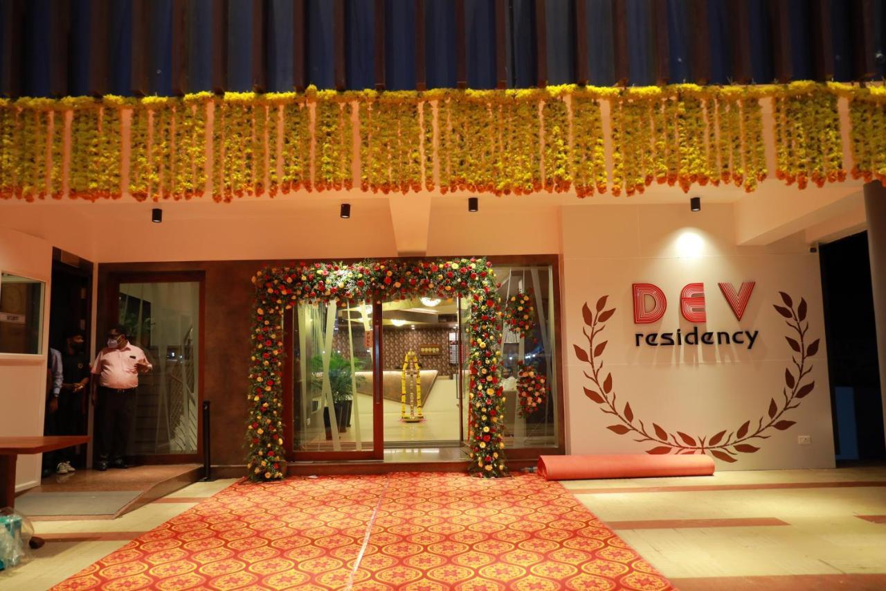 Dev Residency Otel Thiruvananthapuram Dış mekan fotoğraf