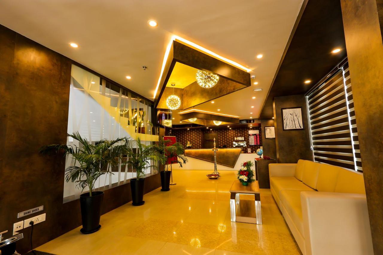 Dev Residency Otel Thiruvananthapuram Dış mekan fotoğraf