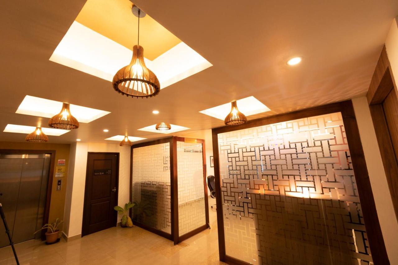 Dev Residency Otel Thiruvananthapuram Dış mekan fotoğraf